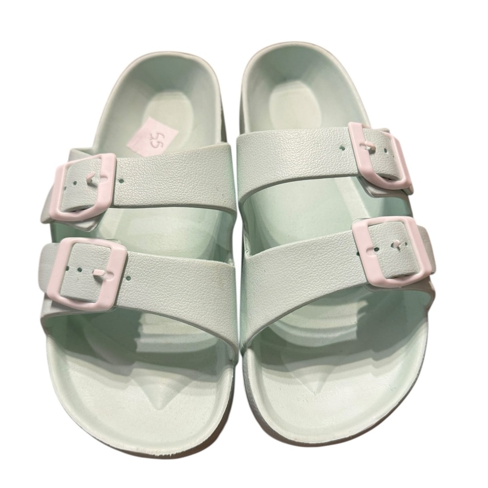 Source Unknown Mint‎ Sandals with Pink Buckles